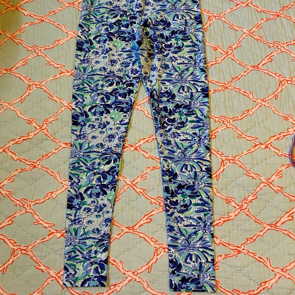 EUC Lilly Pulitzer Maia Girls Leggings XL